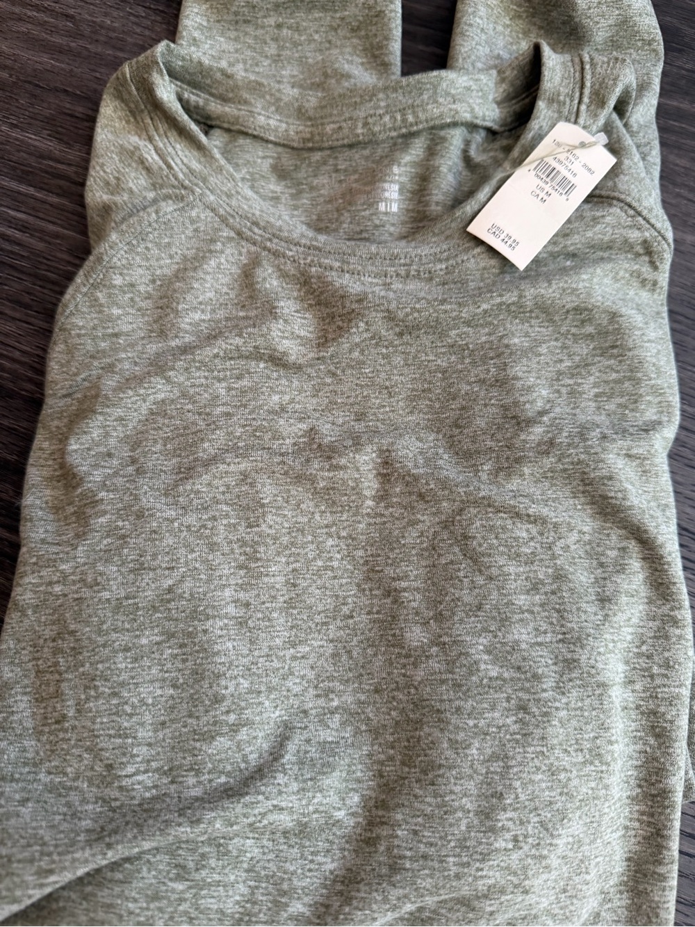 Offline by Aerie Heather Olive Green weekend away long sleeve T-Shirt